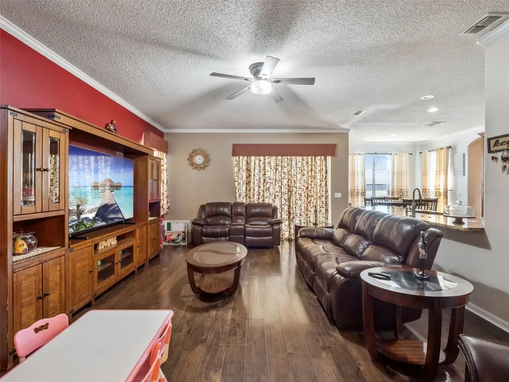 1260 Darnaby Way Orlando FL 32824