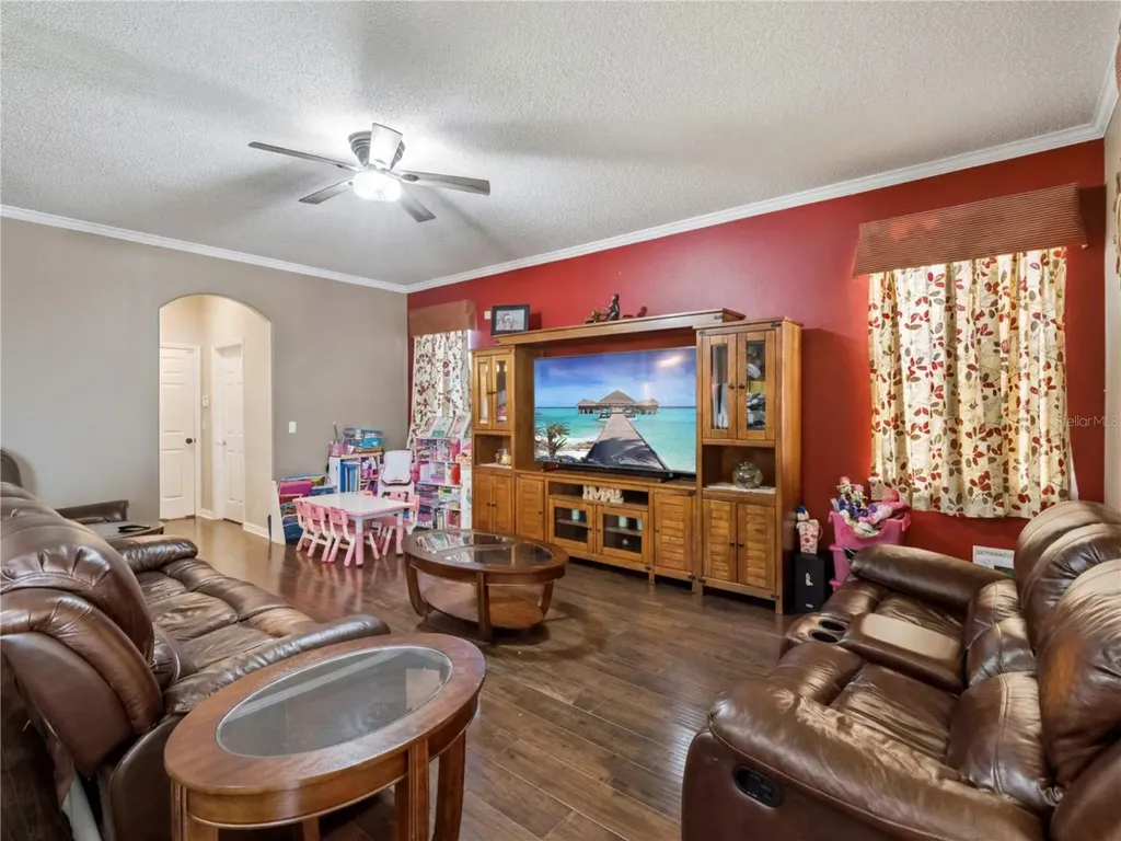 1260 Darnaby Way Orlando FL 32824