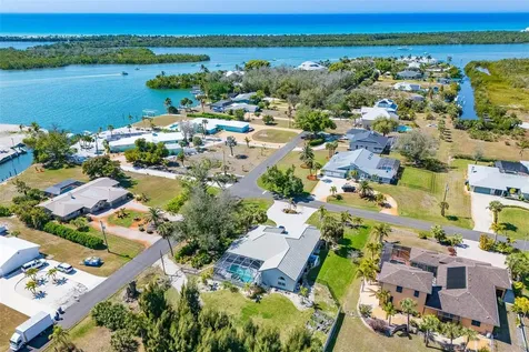 100 N Green Dolphin Drive Cape Haze FL 33946