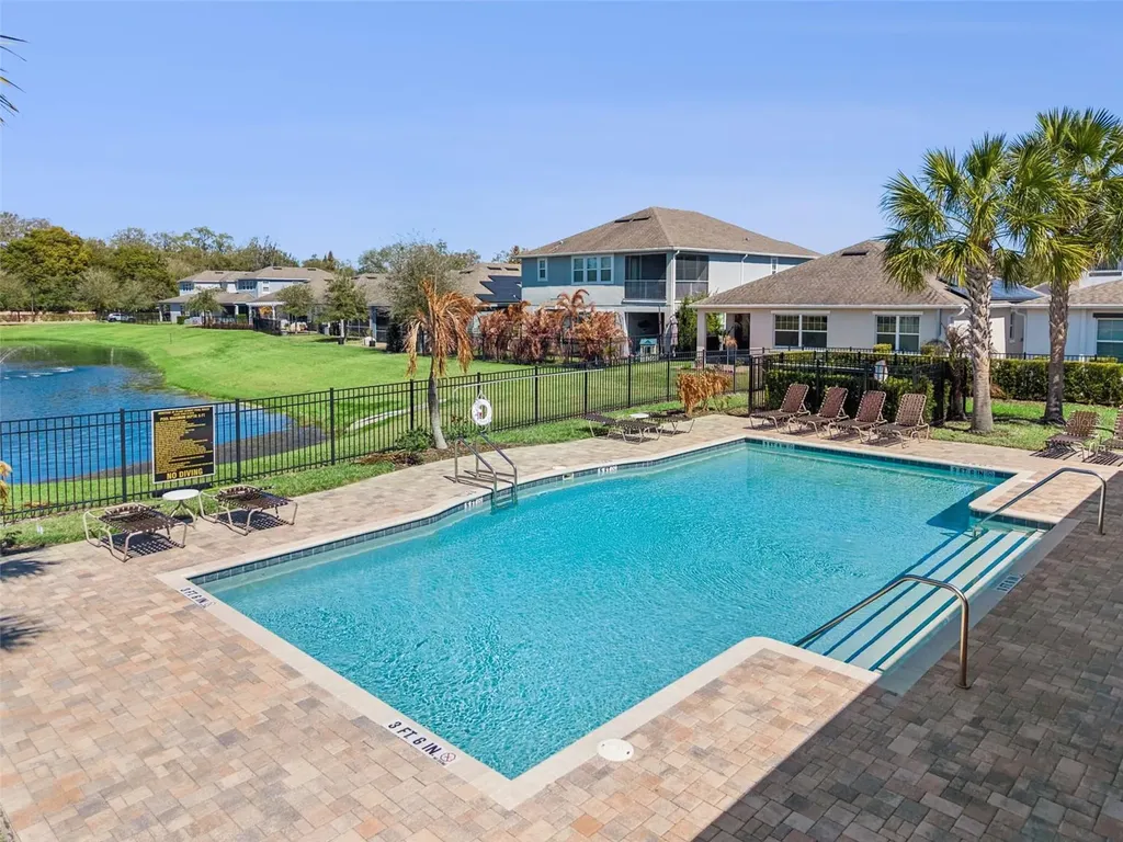 648 Orange Belt Loop Winter Garden FL 34787