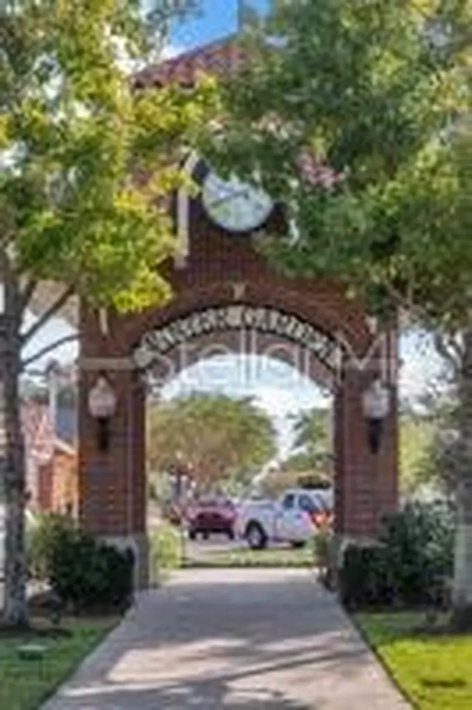 648 Orange Belt Loop Winter Garden FL 34787