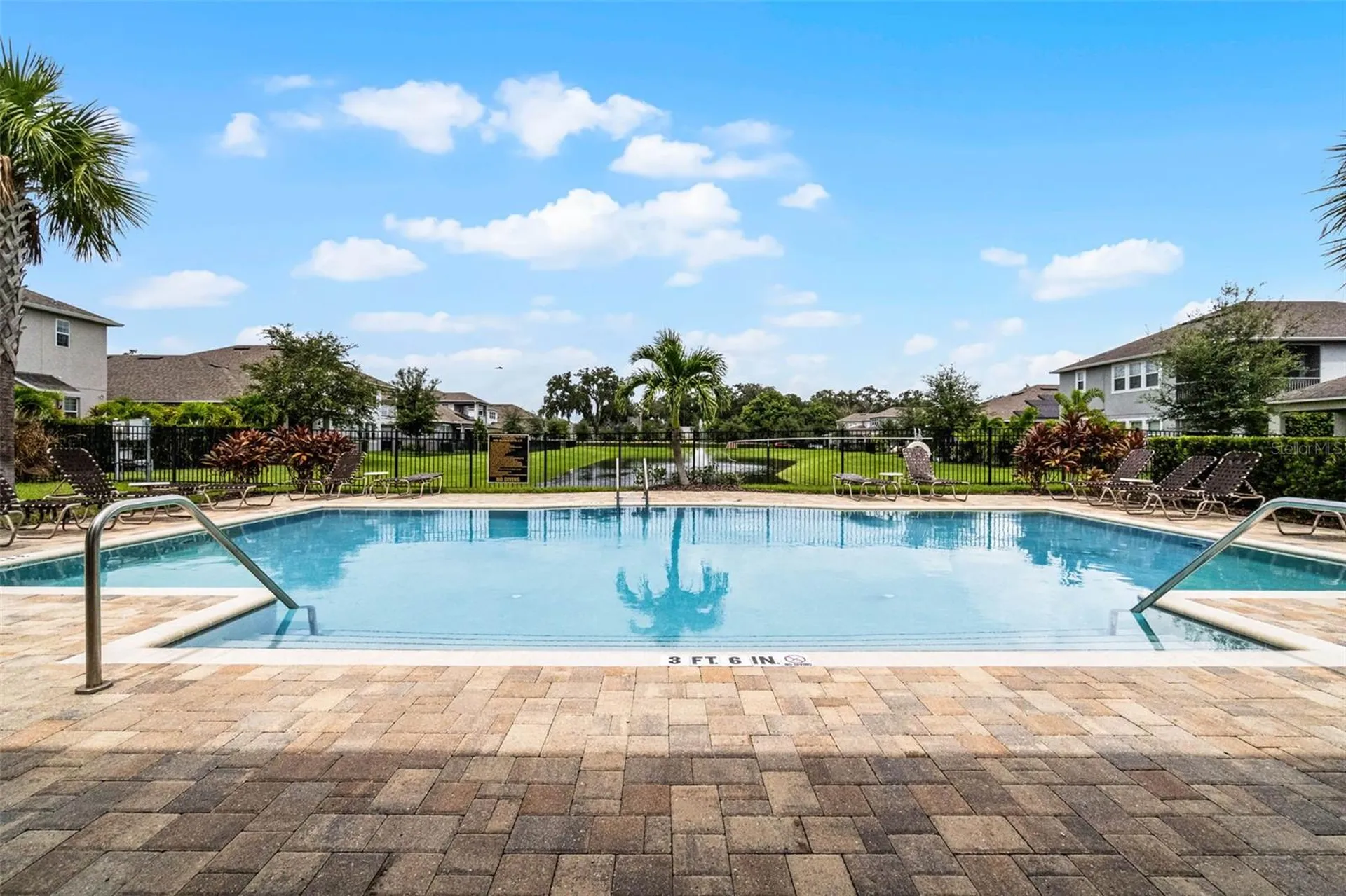 648 Orange Belt Loop Winter Garden FL 34787