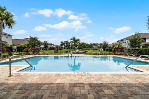 648 Orange Belt Loop Winter Garden FL 34787
