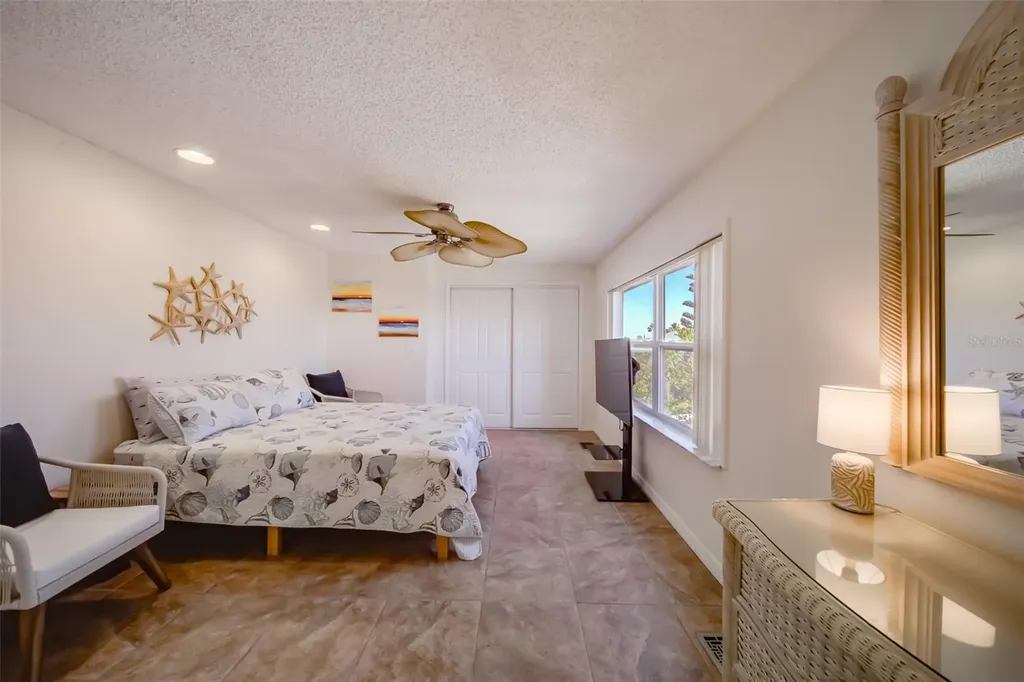 18111 1st Street E Redington Shores FL 33708