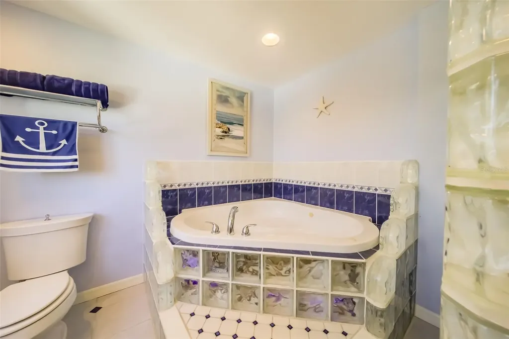 18111 1st Street E Redington Shores FL 33708