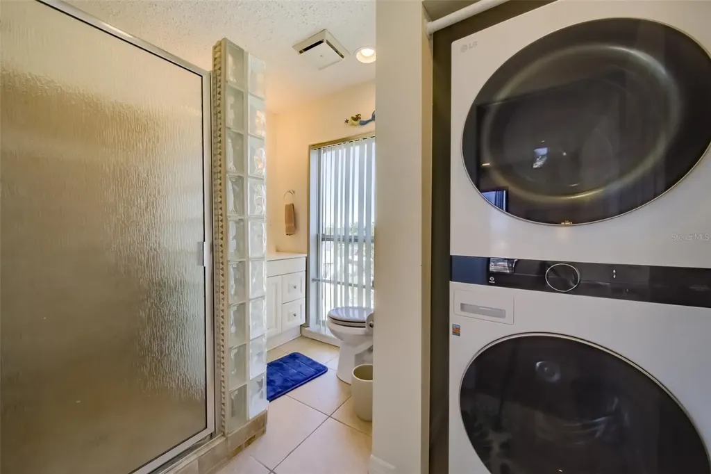 18111 1st Street E Redington Shores FL 33708