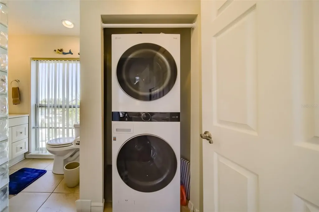 18111 1st Street E Redington Shores FL 33708