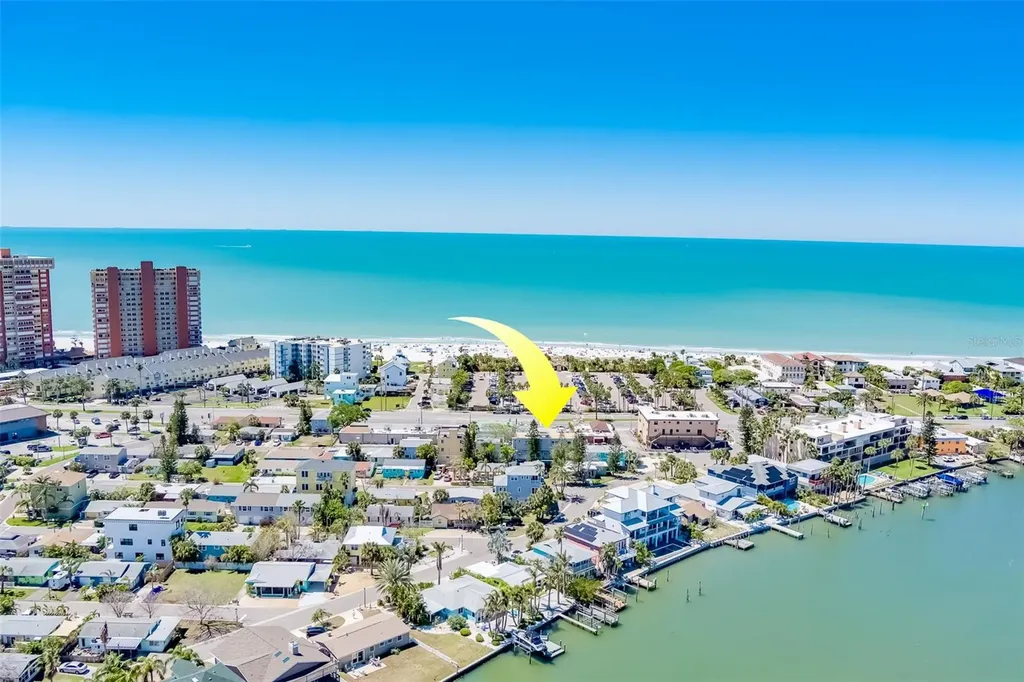 18111 1st Street E Redington Shores FL 33708