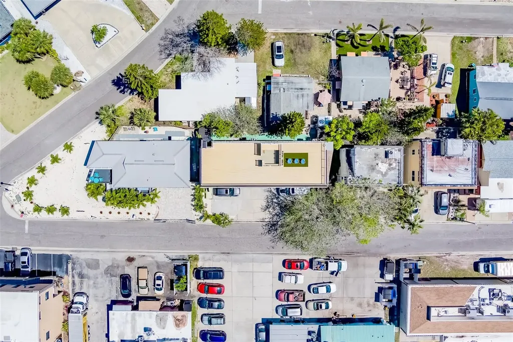 18111 1st Street E Redington Shores FL 33708