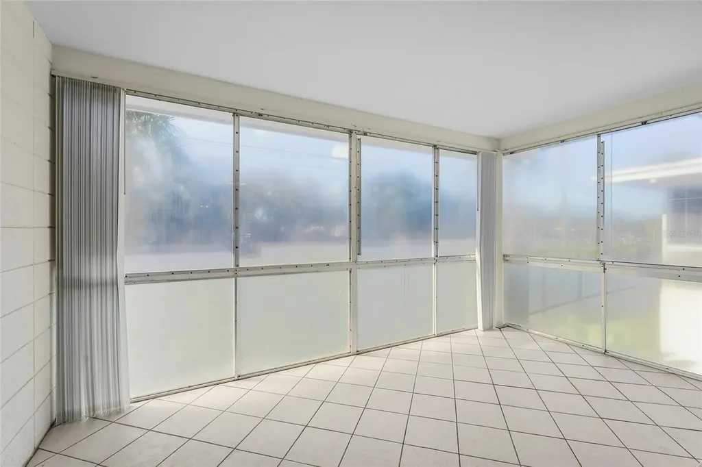 3950 Roxane Boulevard Sarasota FL 34235