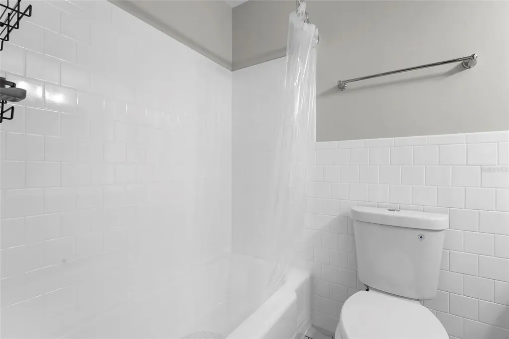 3950 Roxane Boulevard Sarasota FL 34235