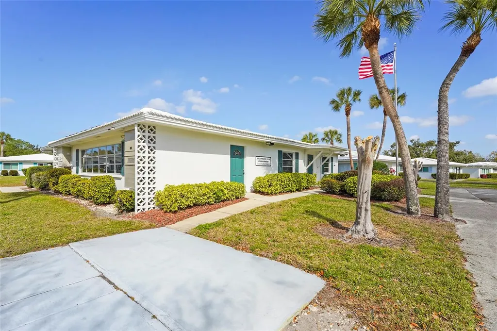 3950 Roxane Boulevard Sarasota FL 34235