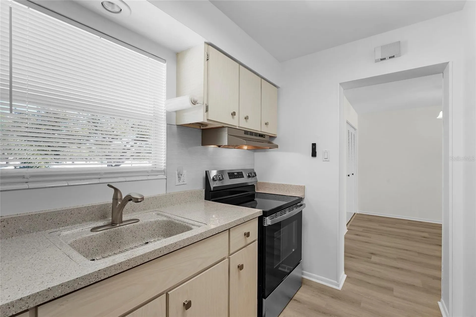 3950 Roxane Boulevard Sarasota FL 34235