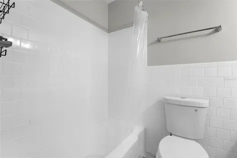 3950 Roxane Boulevard Sarasota FL 34235