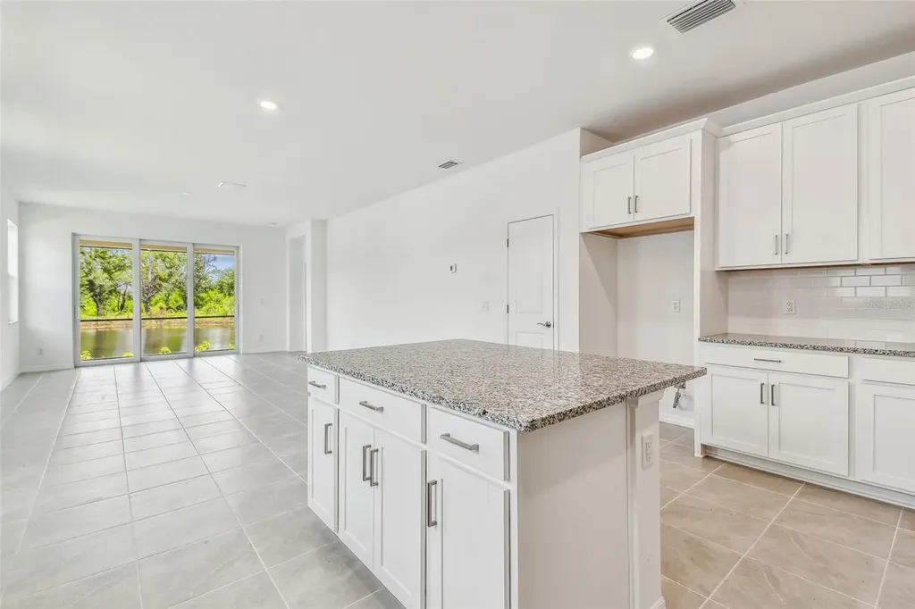 18150 Cherished Loop Lakewood Ranch FL 34211