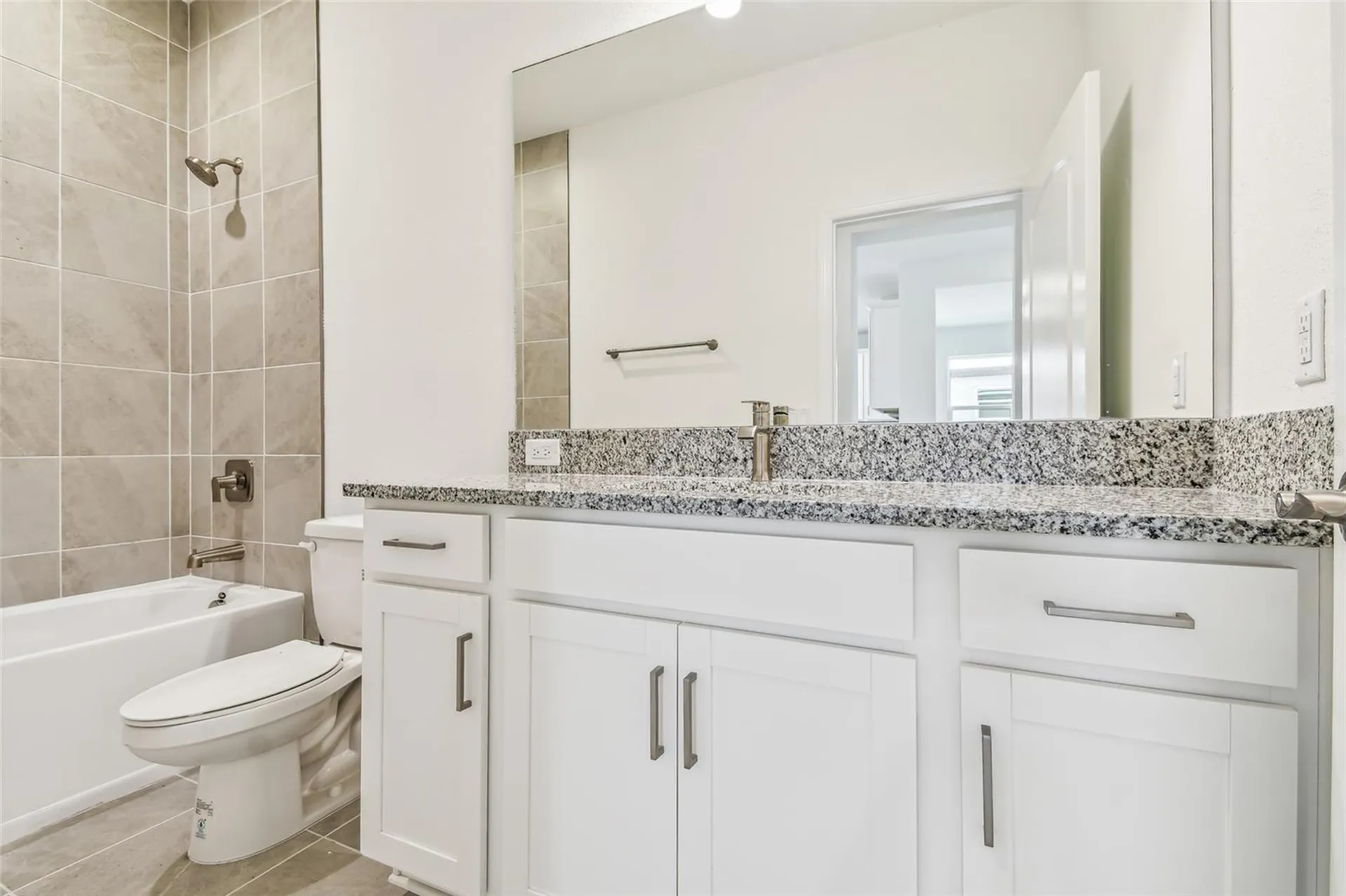 18150 Cherished Loop Lakewood Ranch FL 34211