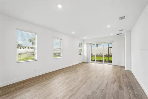 18150 Cherished Loop Lakewood Ranch FL 34211