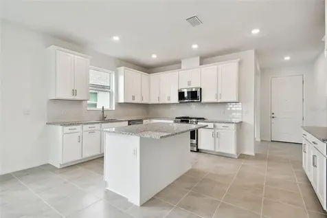 18146 Cherished Loop Lakewood Ranch FL 34211