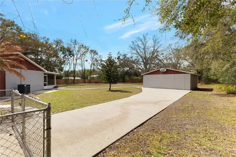 6071 Country Club Road Wesley Chapel FL 33544