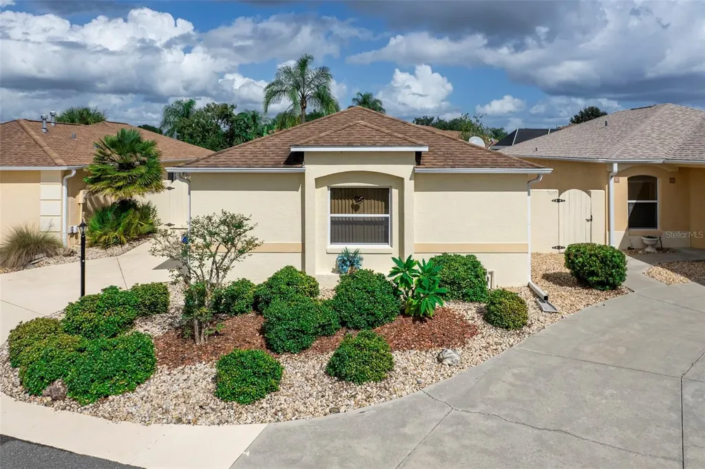 1137 Santa Cruz Drive The Villages FL 32162