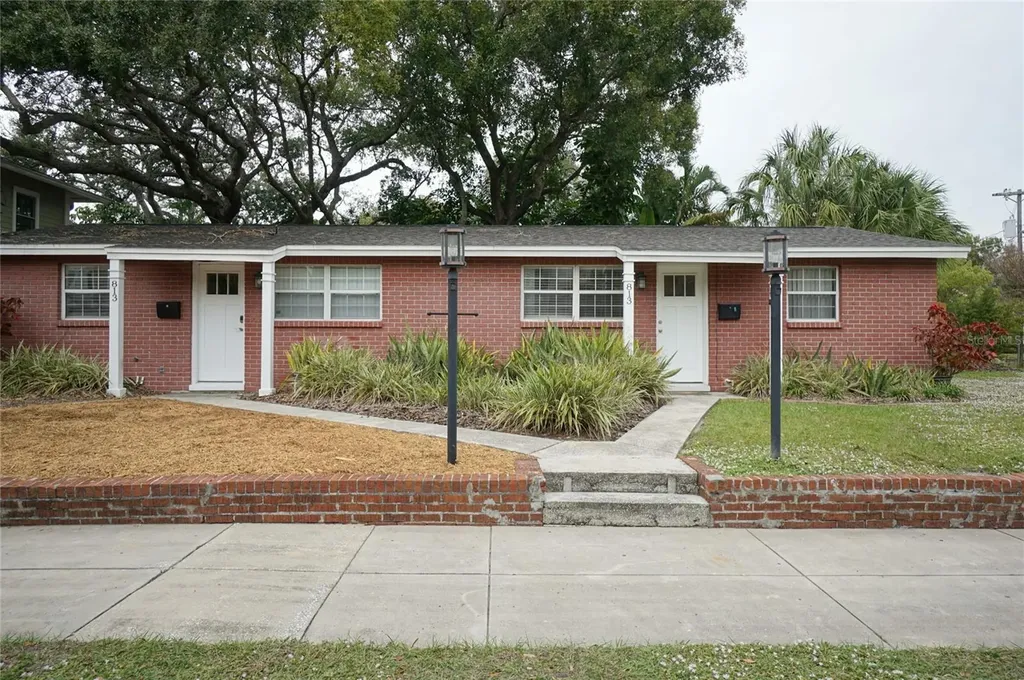 813 S Freemont Avenue Tampa FL 33606