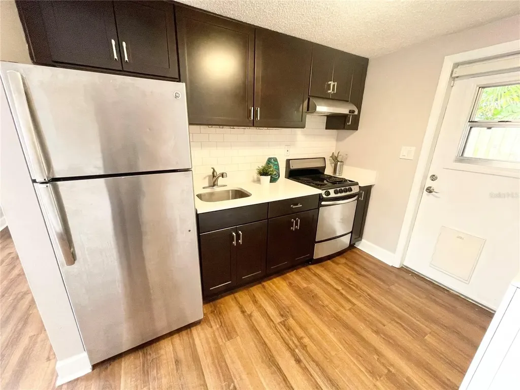 813 S Freemont Avenue Tampa FL 33606