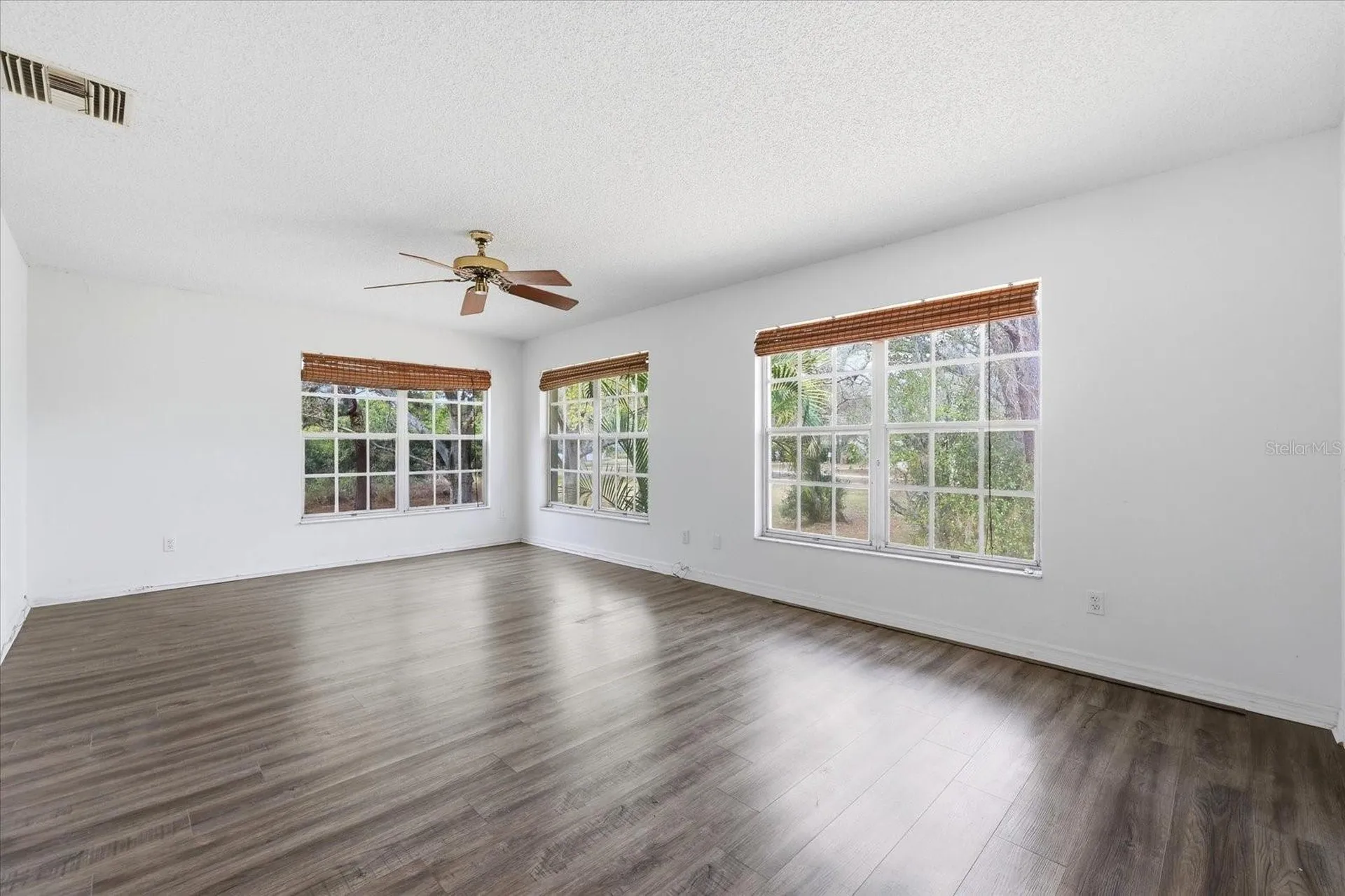 380 N Bayshore Boulevard Clearwater FL 33759