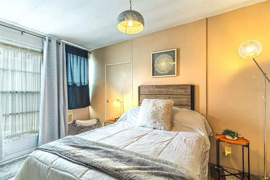 77 Silversides Street Lake Wales FL 33898