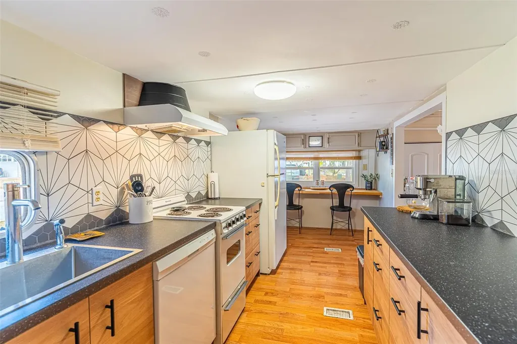 77 Silversides Street Lake Wales FL 33898