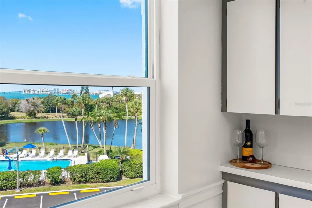 220 Belleview Boulevard Belleair FL 33756