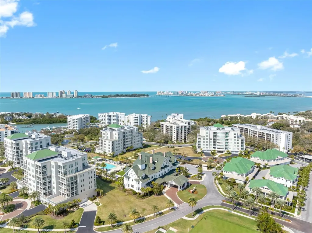 220 Belleview Boulevard Belleair FL 33756