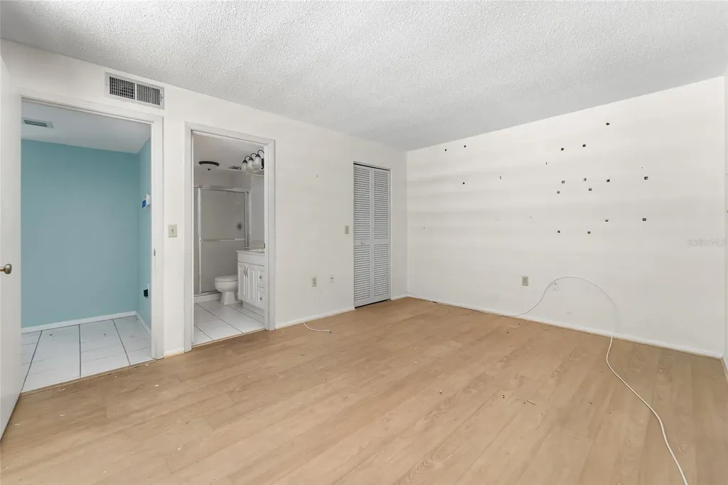 614 Spring Lakes Boulevard Bradenton FL 34210