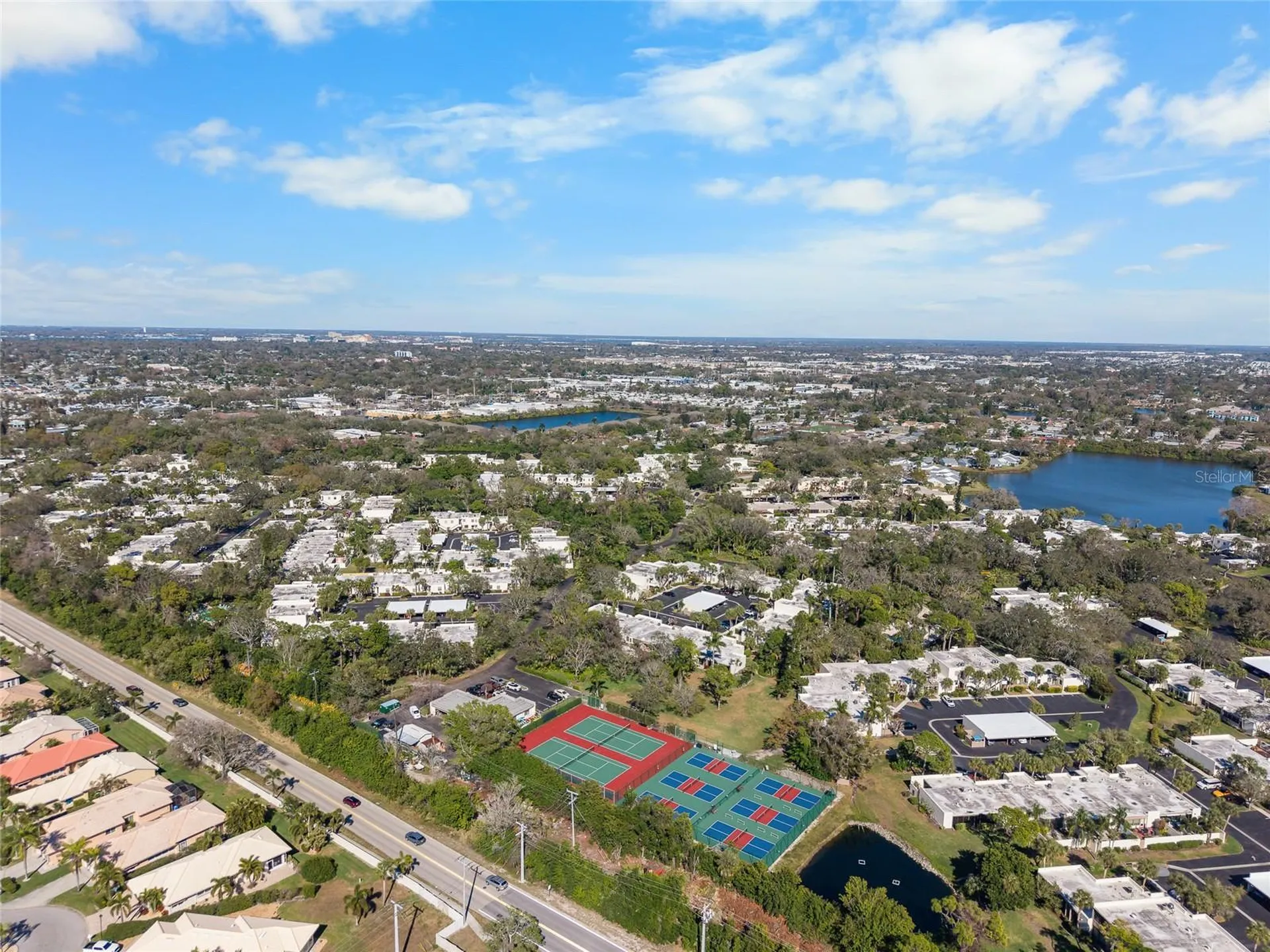 614 Spring Lakes Boulevard Bradenton FL 34210