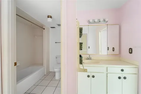614 Spring Lakes Boulevard Bradenton FL 34210