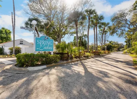614 Spring Lakes Boulevard Bradenton FL 34210