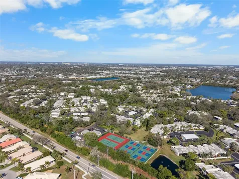 614 Spring Lakes Boulevard Bradenton FL 34210