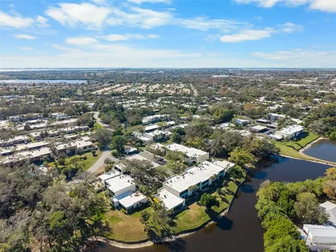 614 Spring Lakes Boulevard Bradenton FL 34210