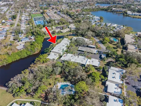 614 Spring Lakes Boulevard Bradenton FL 34210