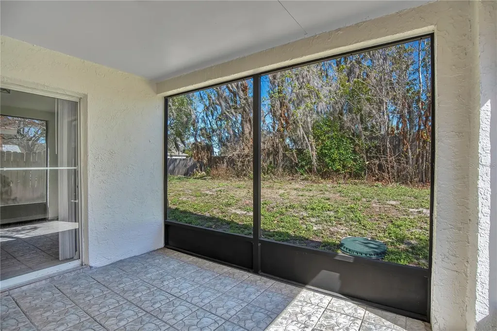 1537 Rivers Edge Drive Orlando FL 32825