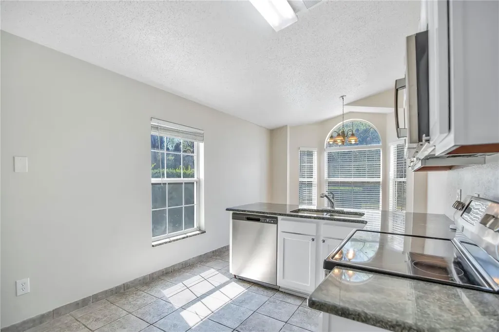 1537 Rivers Edge Drive Orlando FL 32825