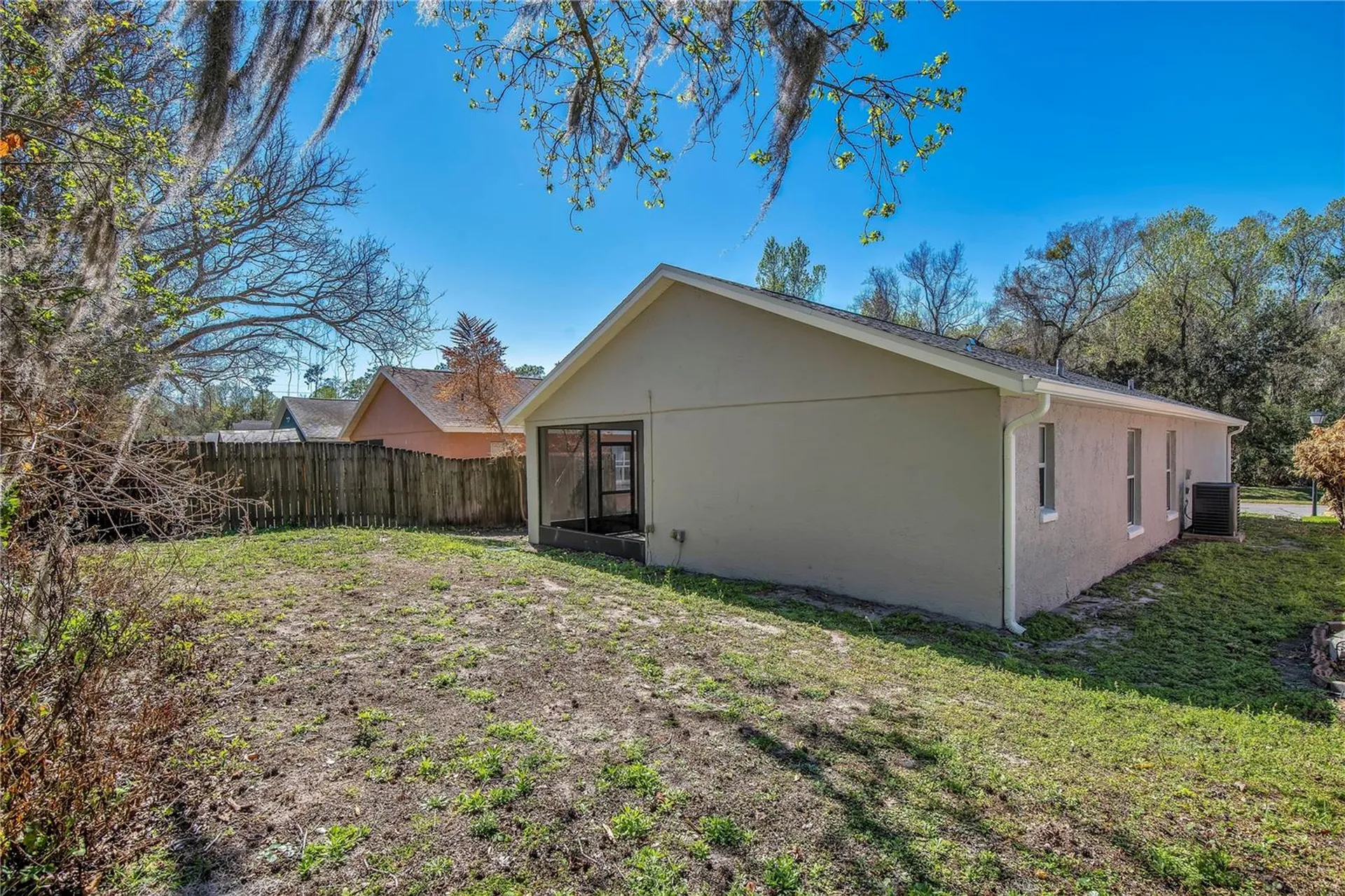 1537 Rivers Edge Drive Orlando FL 32825