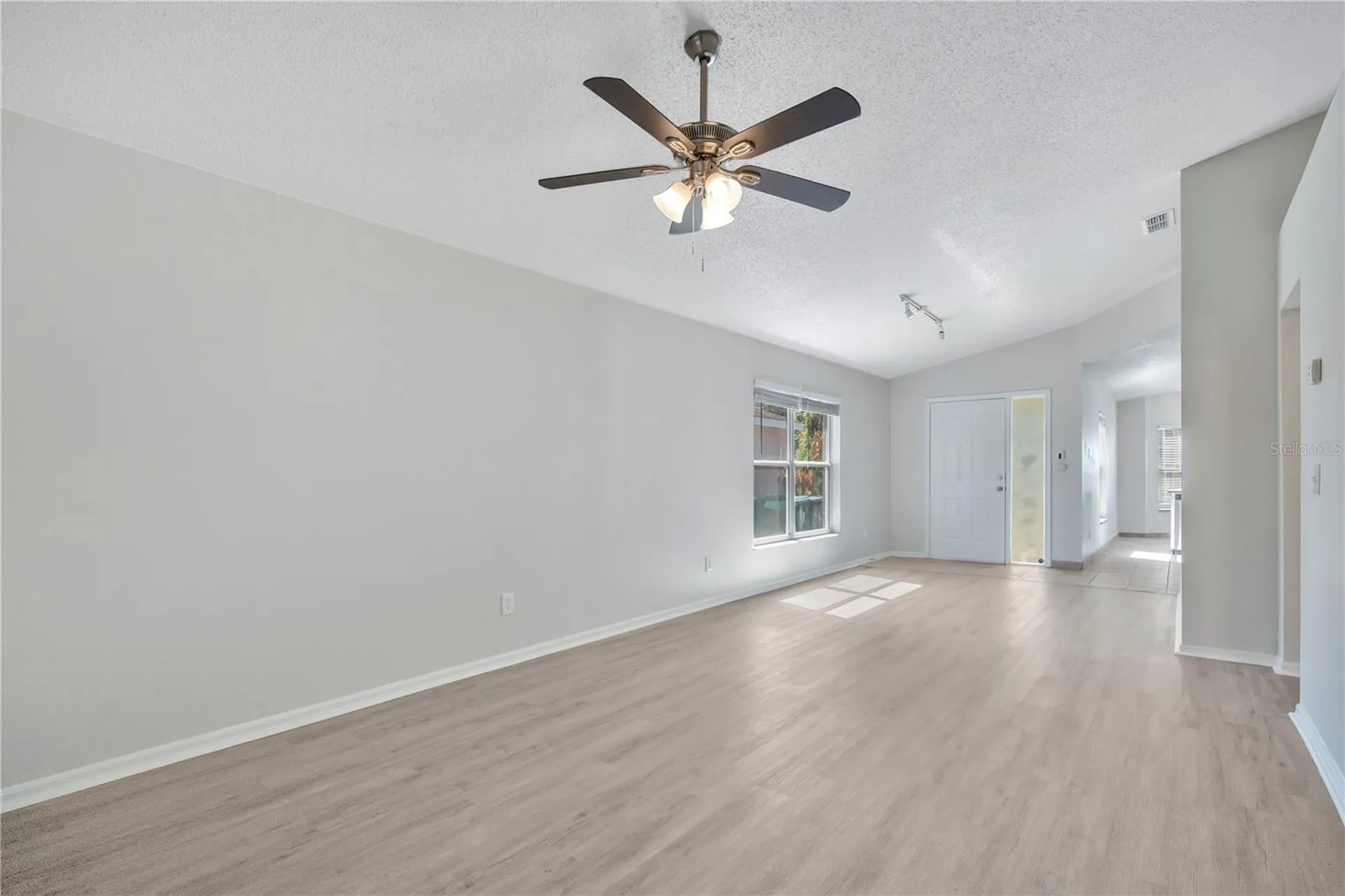 1537 Rivers Edge Drive Orlando FL 32825