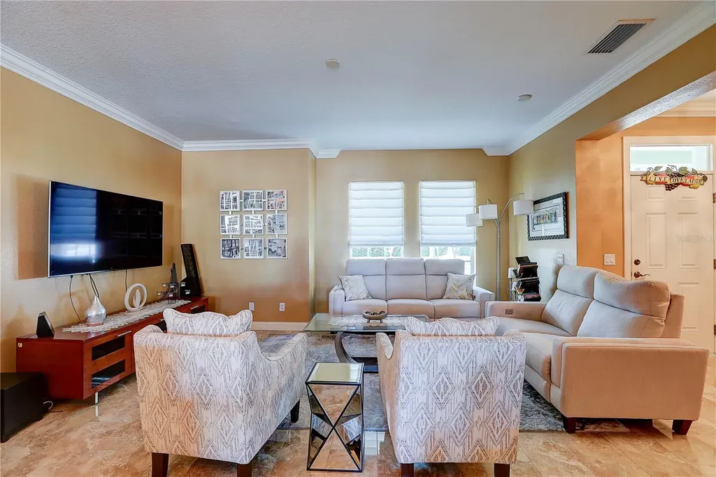 5518 Luminar Pointe Lane Apollo Beach FL 33572