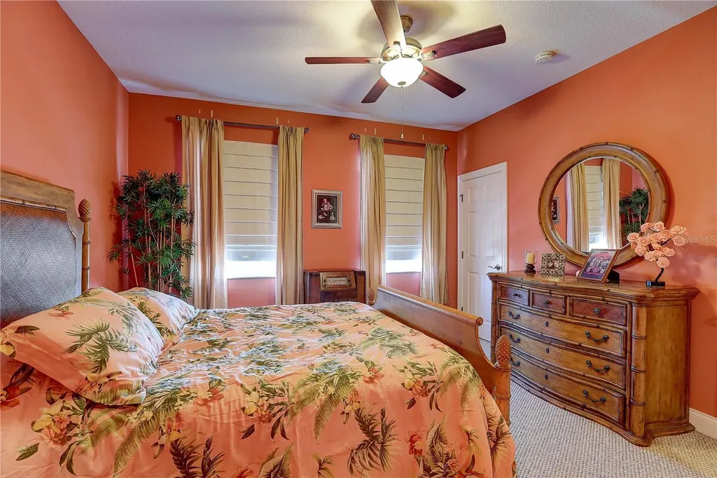 5518 Luminar Pointe Lane Apollo Beach FL 33572