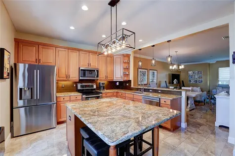 5518 Luminar Pointe Lane Apollo Beach FL 33572