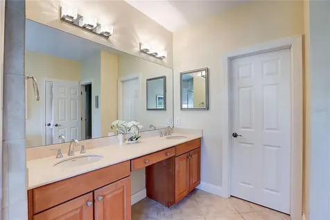 5518 Luminar Pointe Lane Apollo Beach FL 33572