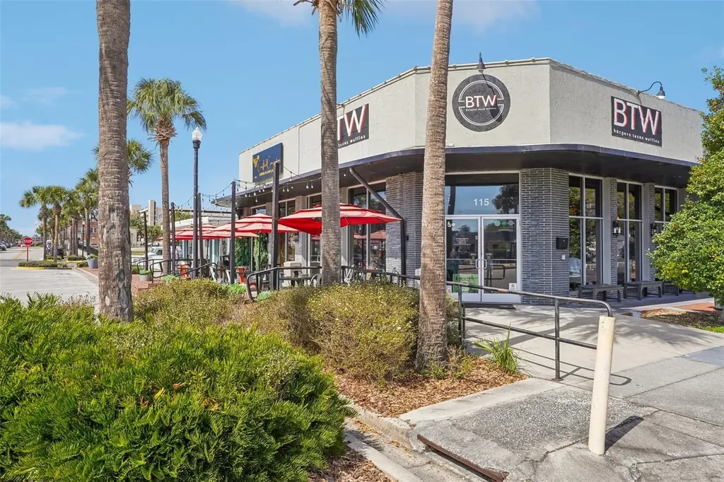 1100 E Caroline Street Tavares FL 32778