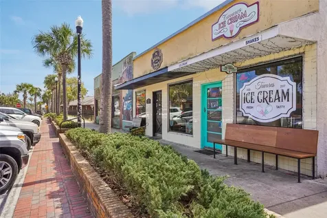 1100 E Caroline Street Tavares FL 32778