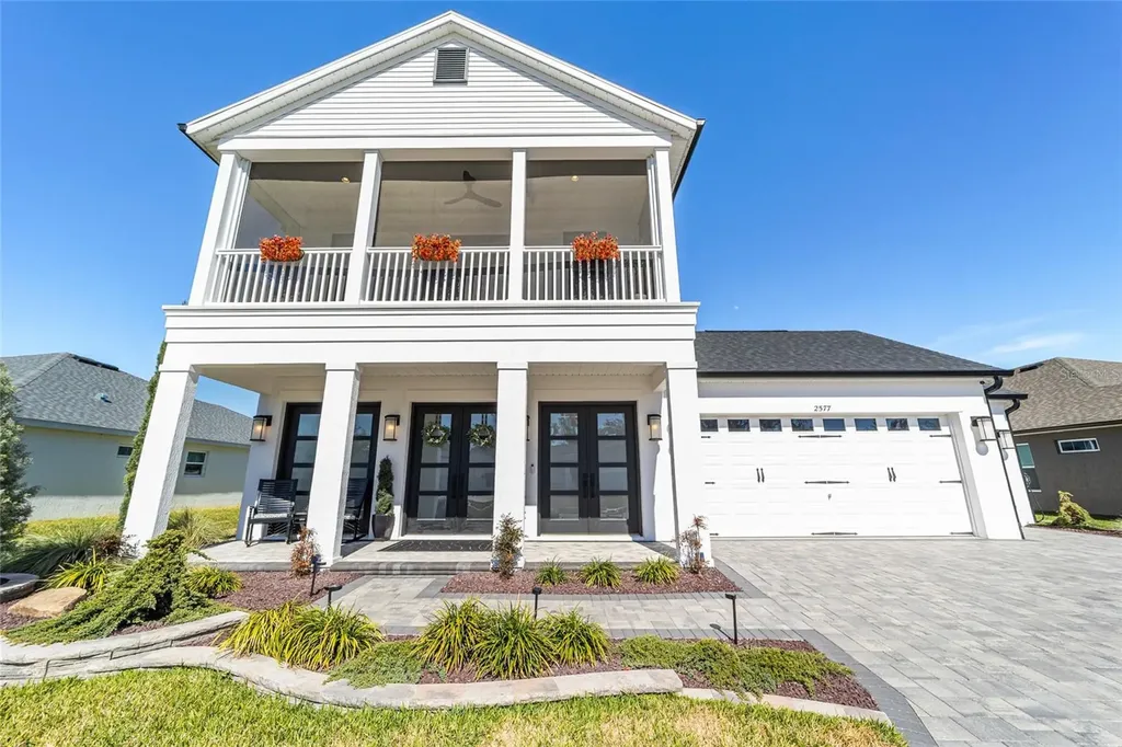 2577 Zawacki Path Middleton FL 34762