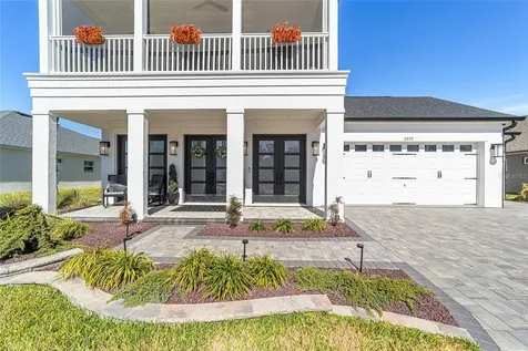 2577 Zawacki Path Middleton FL 34762